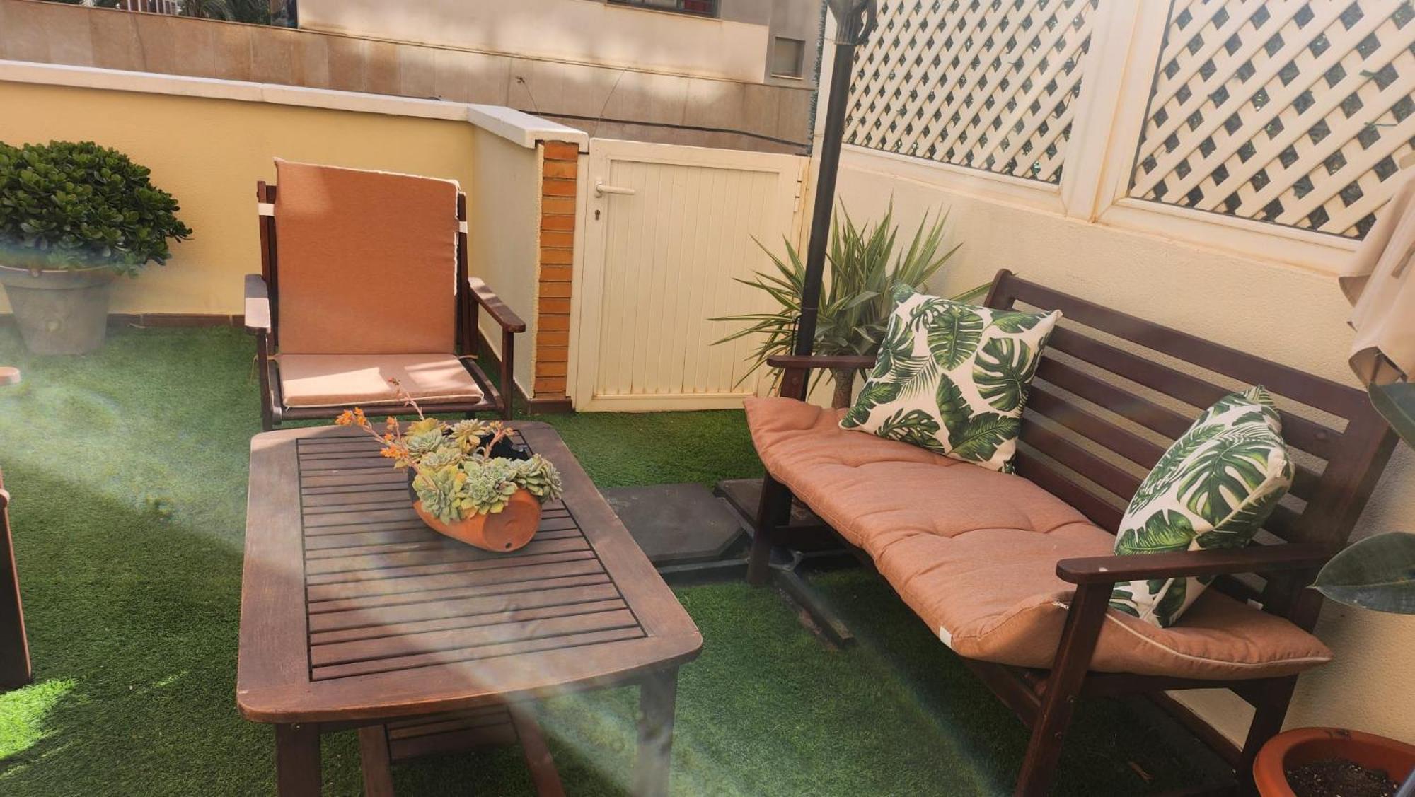 Privada Con Terraza Chill Out * Aguadulce (Almeria)